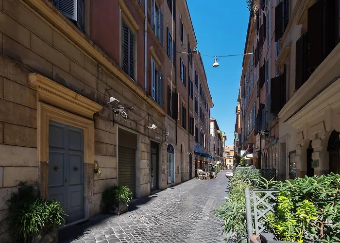 Joivy Welcoming Flat With Balcony Near Piazza Di Spagna * Rzym